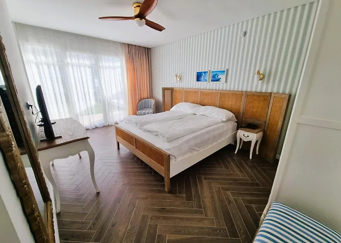 Ocean View Apartament *